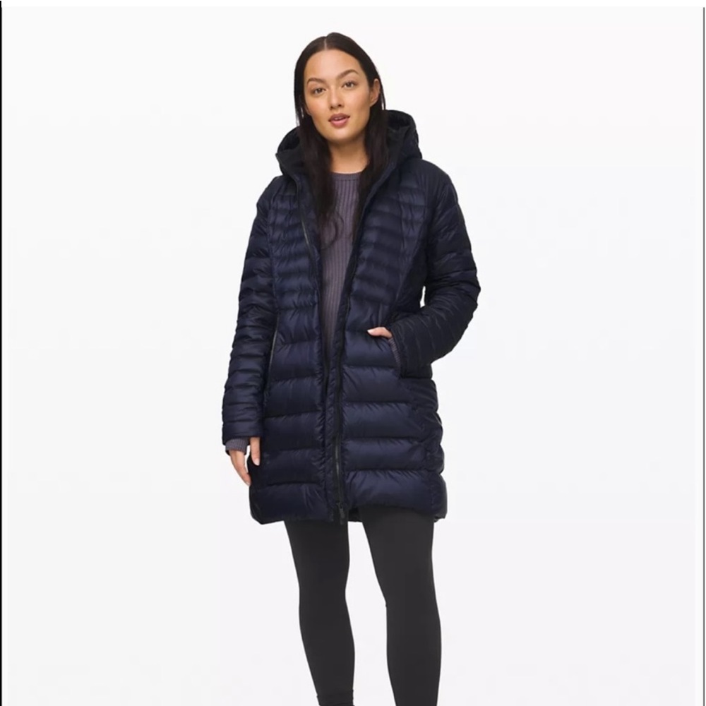 Lululemon brave the cold jacket